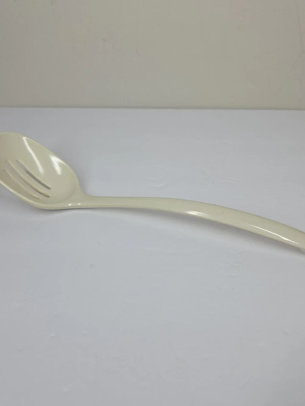 Vtg Taiwan Melamine Off White Slotted Spoon Hard Plastic Utensil